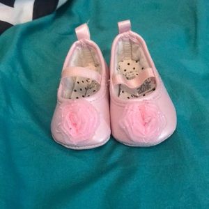 Newborn girls shoes
